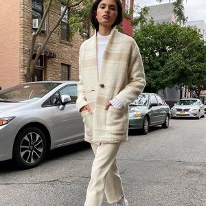 NWOT Aritzia Wilfred Off-Duty Jacket